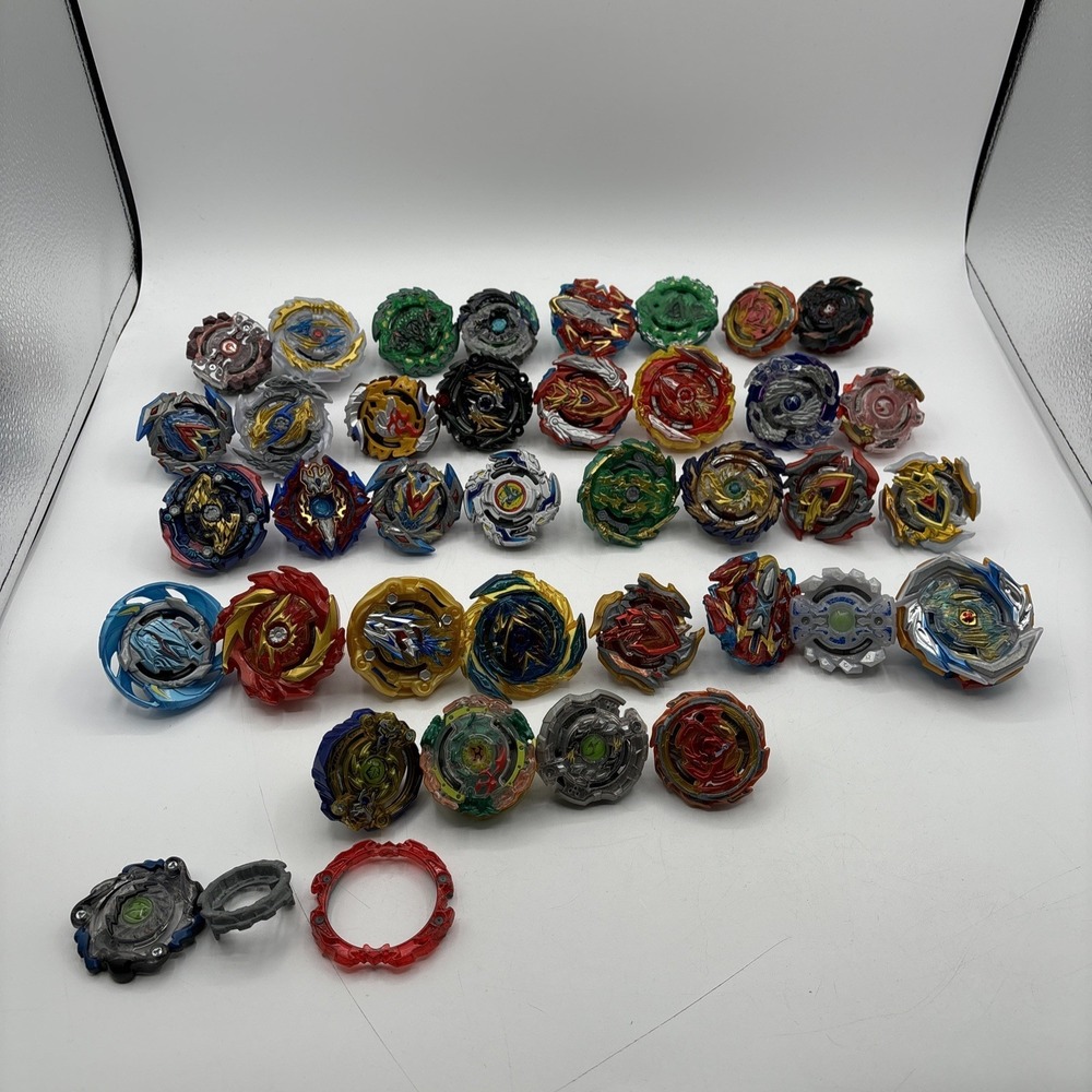 Beyblade Mixed Lot 35+ Spinning Tops Plastic Metal Anime‎ Toy Collection Rare